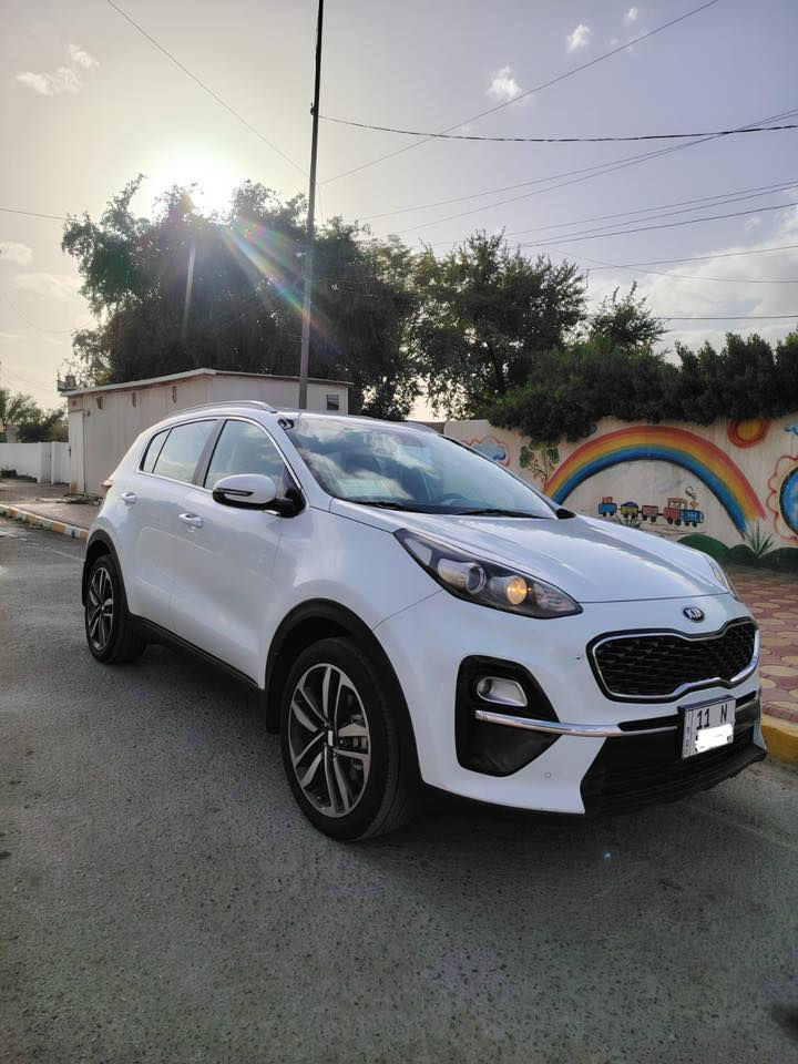 سبورتج 2020
نص فول 

ماشيه 82 الف

سونار السياره موحود بل منشور 

سعره 187 وبيه مجال بسيط 

***********
