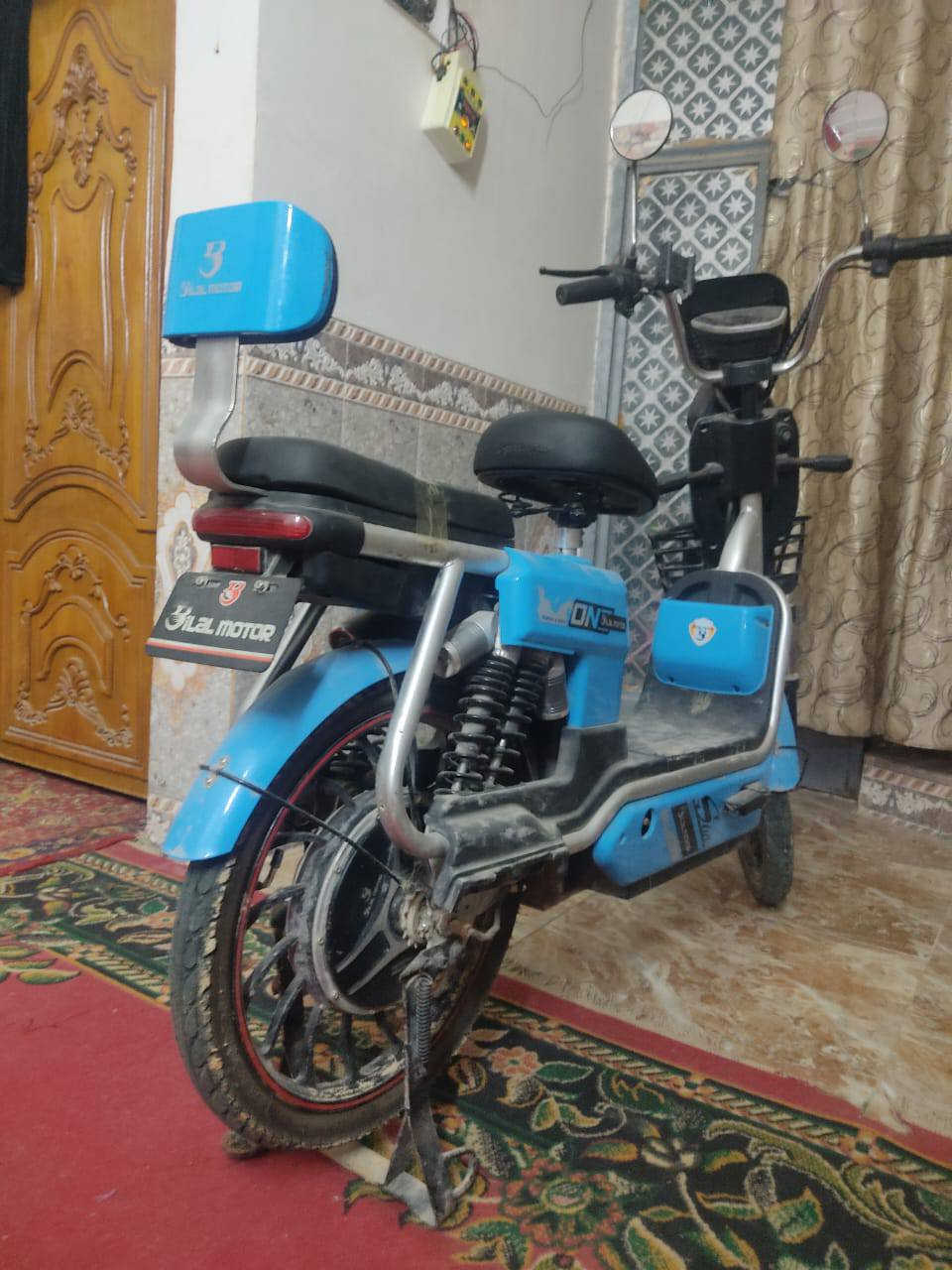 دراجه شحن للبيع جديده وماناقصها غير بس بطاريات السعر 300 الف


**إذا كنت صاحب هذا الإعلان وتريد حذفه لأي سبب، رجاءا أرسل رسالة إلى الدعم الفني**