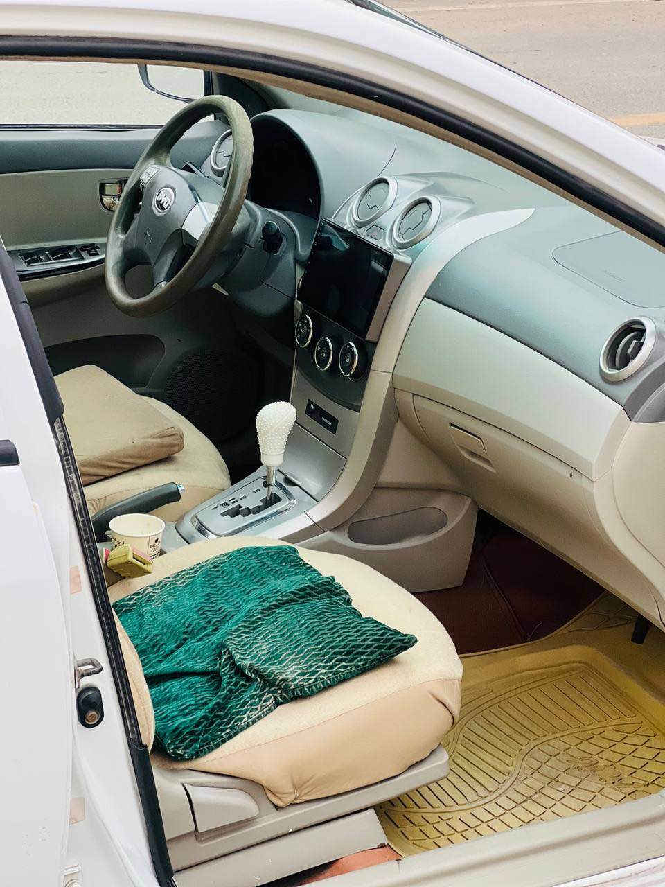 السلام عليكم 
بي واي دي 2016
G3
مكينه لا تنقيص ولا تبخير شرط جيس تبربد بلادي جاهزه 
كير يفصل ما اعرف شني البي ابيع كايم
تبربد خير من الله 
تخم تاير 
السعر47 
شرص التحويل
مكاني بصره 
الرقم /*********** البصرة, العراق
