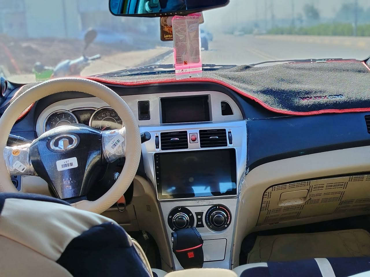 السلام عليكم
كريت ول فولكس c30
كير و محرك يارس جديد ياباني 
كير توماتيك 
موديل 2011
مشروع وطني رقم انكليزي 
سنويه لغايه 2030 
هئيه و غرامات صفر 
شرط التحويل و الوكاله 
  ماستر هيئه خاص بالسيارة
سيارة خير من الله ما بيها اي
 نقص
عنوان محافظه نينوى
السعر 50 و بيها مجال بسيط
غير متواجد ع فيس
التواصل ع رقم
***********
***********
