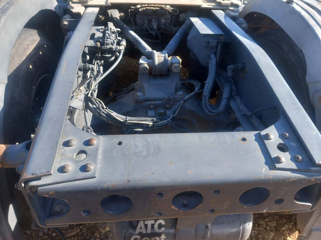 السلام عليكم للبيع اكتروس سكس موديل 2008 مجموعة جي إف فول مواصفات مربوطة جوانب متحركة كفالة عامة تحويل مباشر المكان بغداد بسمايا للاستفسار ***********
