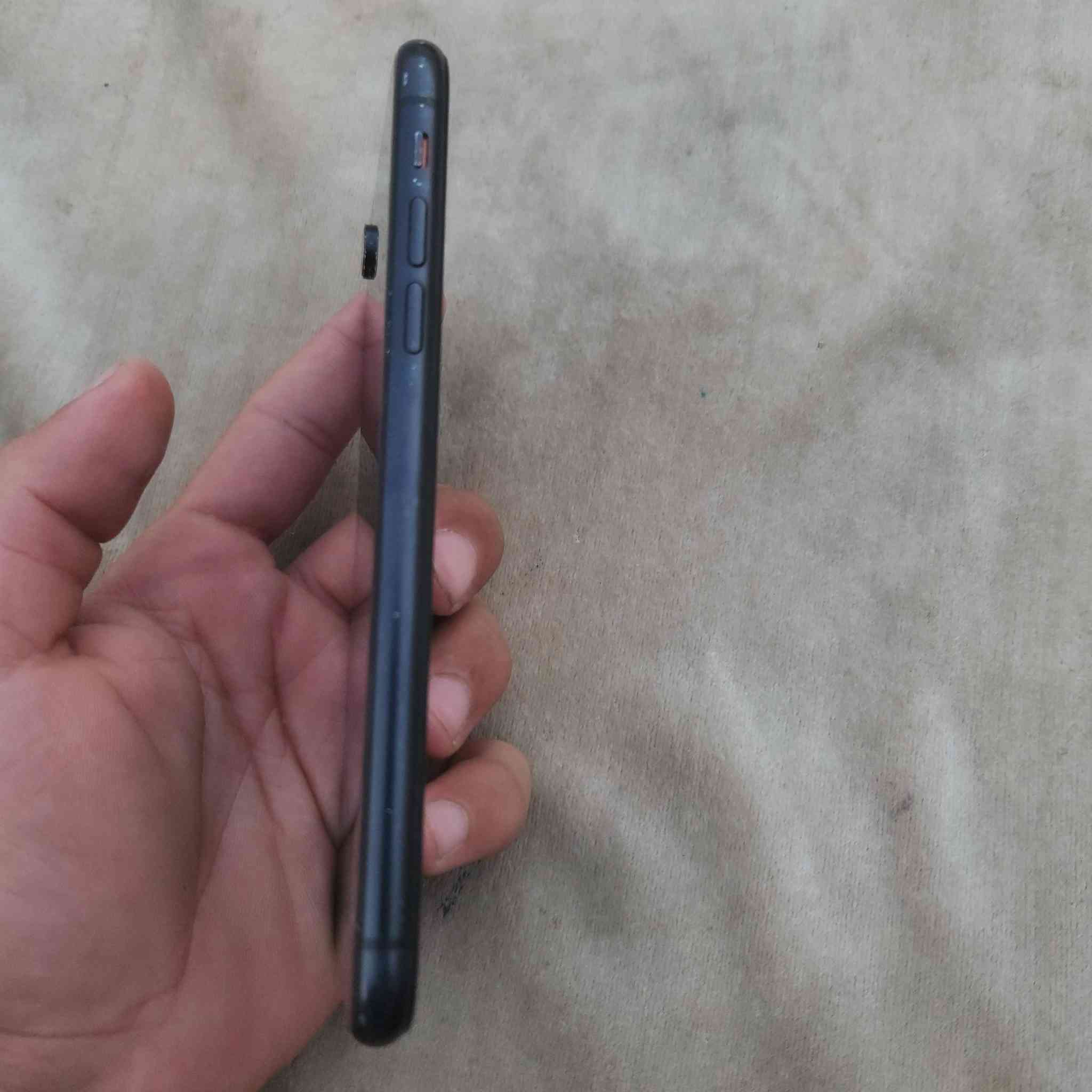 ايفون xr ذاكرة 64 مبدل بطارية 100 وشاشة 
بي كسر بلضهر كاميرات اتصال صوت كلةة شغال جهاز لاخر حباية شغال سعرة 125 الف قفلل مكاني بعقوبة


**إذا كنت صاحب هذا الإعلان وتريد حذفه لأي سبب، رجاءا أرسل رسالة إلى الدعم الفني**