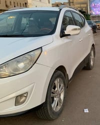 مكللللف بالنشششر اتصل ع صاحب العلاقة  توسان 2013 07724233881 ابو آدم  ...