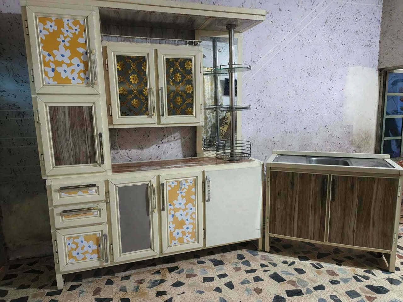 الكاونتر 240 طباخ قياس 80 ديال مصري سعر 190 طباخ اربع عيون ستيل يونير السعر 125 طباخ الاحمر ايطالي السعر 90 مكان بغداد يوجد توصيل بكروه داخل بغداد الشراي يتواصل واتساب اسحب الصوره وتواصل واتساب


**إذا كنت صاحب هذا الإعلان وتريد حذفه لأي سبب، رجاءا أرسل رسالة إلى الدعم الفني**