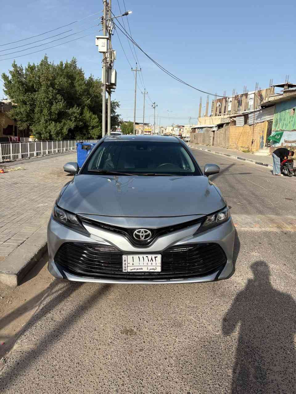 تيوتا كامري 2018 
ماشيه 80 الف mi 
حادثها / فقط بنيد مبدل بلاد 
مواصفات le تحكم ستيرن 
تبريد كير مكينه كفاله السياره كلش جديده
السعر / 155 وبي مجال 
مكان السياره / البصره / البصره القديمه 
للاتصال / *********** البصرة, العراق

