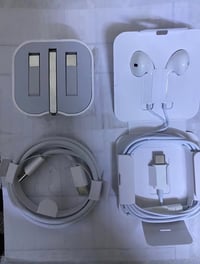 ملحقات ايفون اصليه عل فحص مع ضمان سعر 20 الف مع توصيل رقمي 07708890633