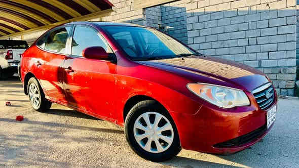 مكلف بلنشر للبيع افانتي  مامسجل كير محرك صدر تايرات جاهزة السيارة محرك 20
موديل 2008 السعر 38 وبيها مجال لشراي ***********
