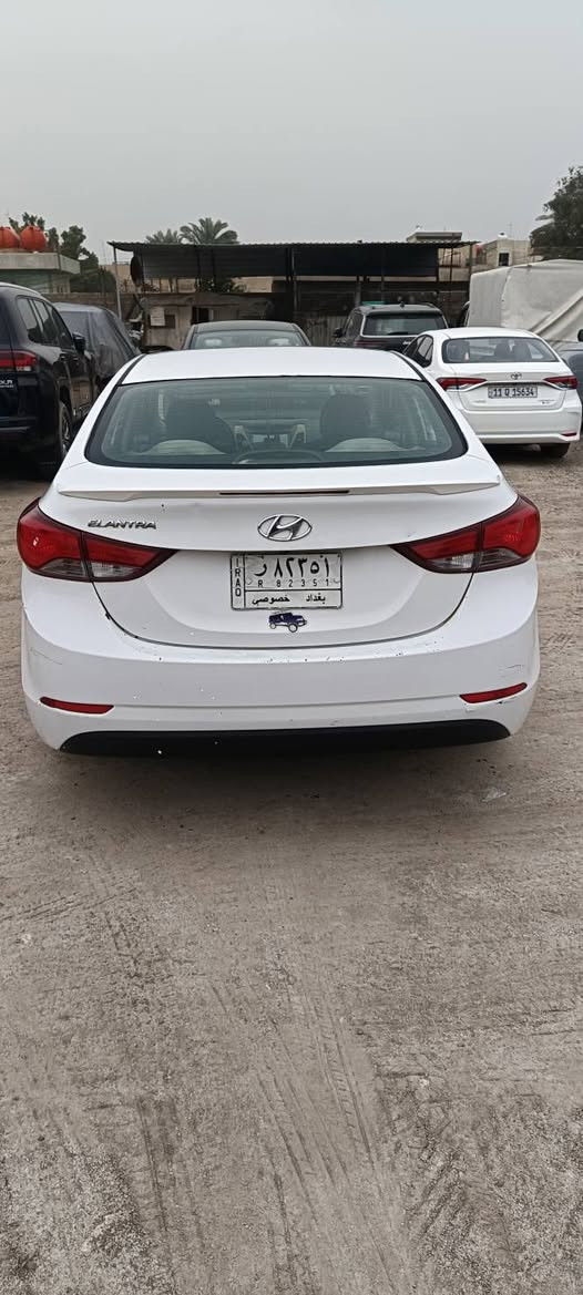 السلام عليكم
الانترا 2015خليجي فول مواصفات عده البصمه بيها  طخه بالجاملغ الخلفي  والباقي كفاله كير محرك بلادي ممفتوح 
مكاني / بغداد حي اور الشعب
السعر /130 وبيها مجال

***********
