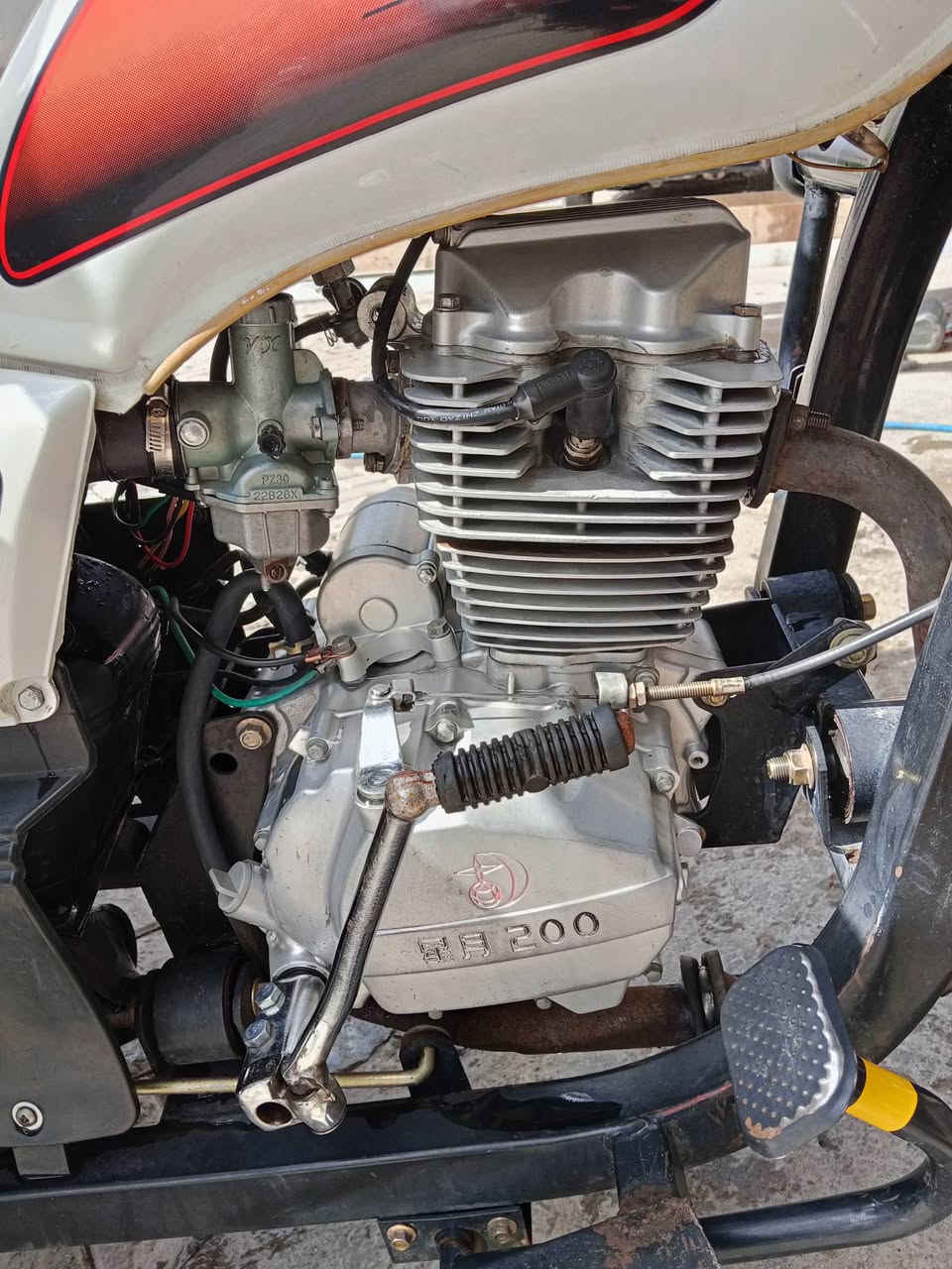 ستوتة شنك 22 شهر 12 أوراق مكمركة شغاله كله نكره سلف السعر مليون و 700 مثل مواضحه  للأستفسار تواصل ع خاص او ع رقم هاتف ***********
