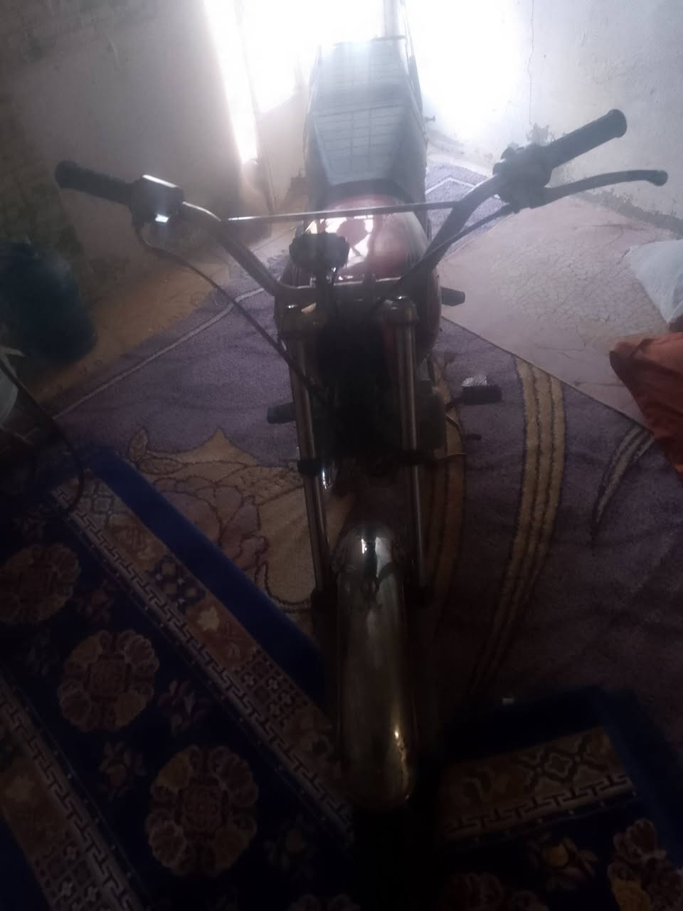 اربع كير كلك نضيفه وعالفحص ب250وبيه مجال ..ديوانيه ***********
