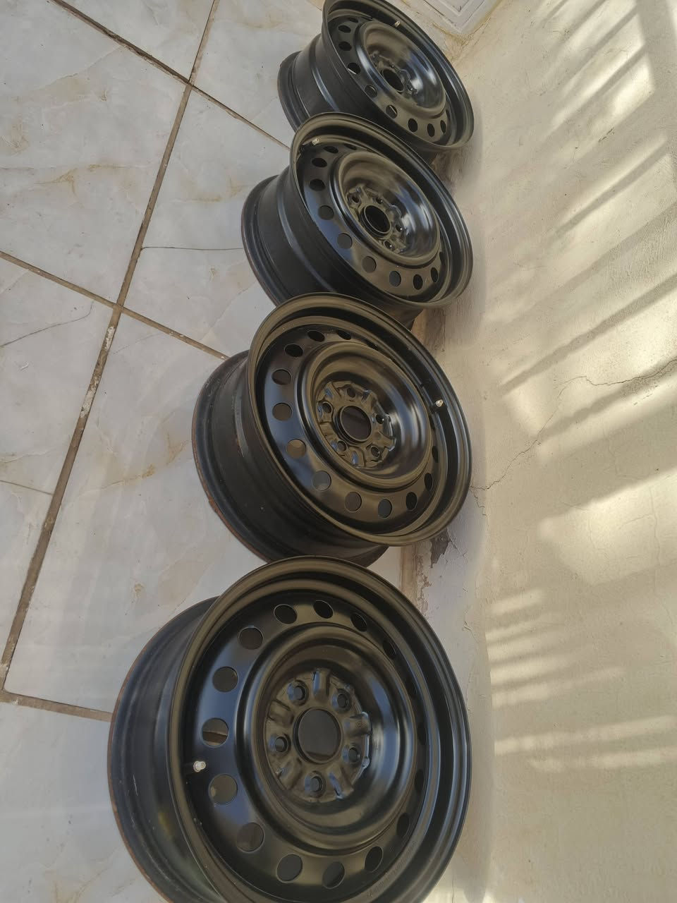 السلام عليكم تخم ويل 16 مال تفصيخ باله فول نظافه مصبوغ وكامل حته كصب بي البيع ***********
