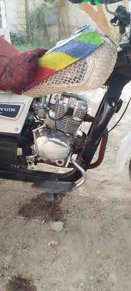 سلام عليكم ستوته البيع موديل 18/وراق صولي ستوته نضيفه وكامله سعر/1600/مكان شطره قرب  محطته الرقم ***********/
