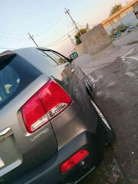 السلام عليكم سياره سورنتو موديل 2011 وارد أمريكي
محرك 4سلندر دوش الحادث قبق جنطه 
موصفات بصمه اشاير بل مري حساسات كامره خلفيه
سيارة خير من الله محرك تبريد قطعتين خير من الله  
بغداد خصوصي مشروع وطني بسمي سعرخاص   ..العنوان بغداد تاجي مجمع المصابيح...***********
