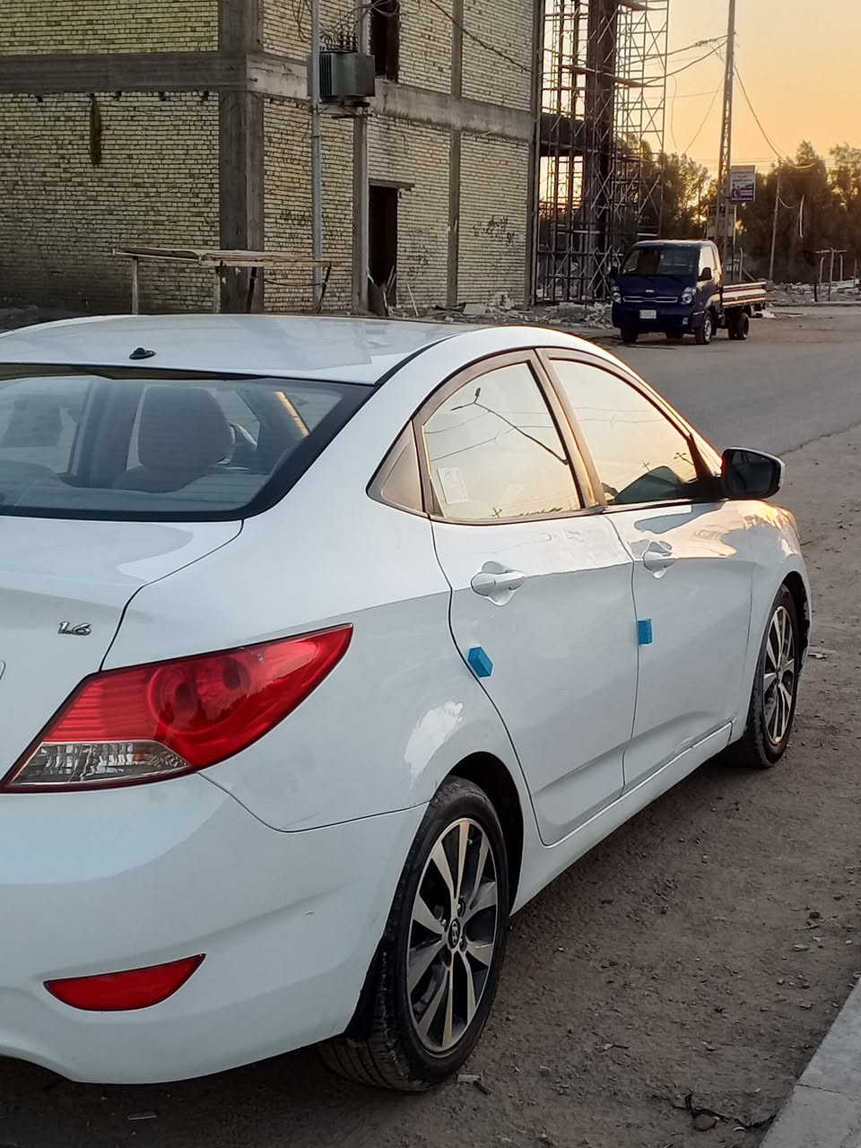 السلام عليكم ورحمه الله وبركاته
للبيع اكسنت موديل 2014 رقم بصره دولي جديد ✅
السياره باسمي تحويل ثاني يوم  ✅
السياره فول مواصفات فتحه تحكمات اشاير بالمري ويل كروم نظام ايكو  سنتر لوك ✅
السياره بيه صبغ فقط جاملغ صوب السايق ونص من البنيد وبيه بارادت بسيطه فقط ✅
مكينه 1600قطرتين المرغوب ✅
مكينه كير كفاله حداديه 80٪ ✅
السياره ماشيه 188الف فقط ✅ 
كهربائيات كله جاهزه ادامه كامله ✅
السعر 97وبيه مجال بسيط لشراي.........✅
رقم الهاتف : ***********
المكان النجف الاشرف
