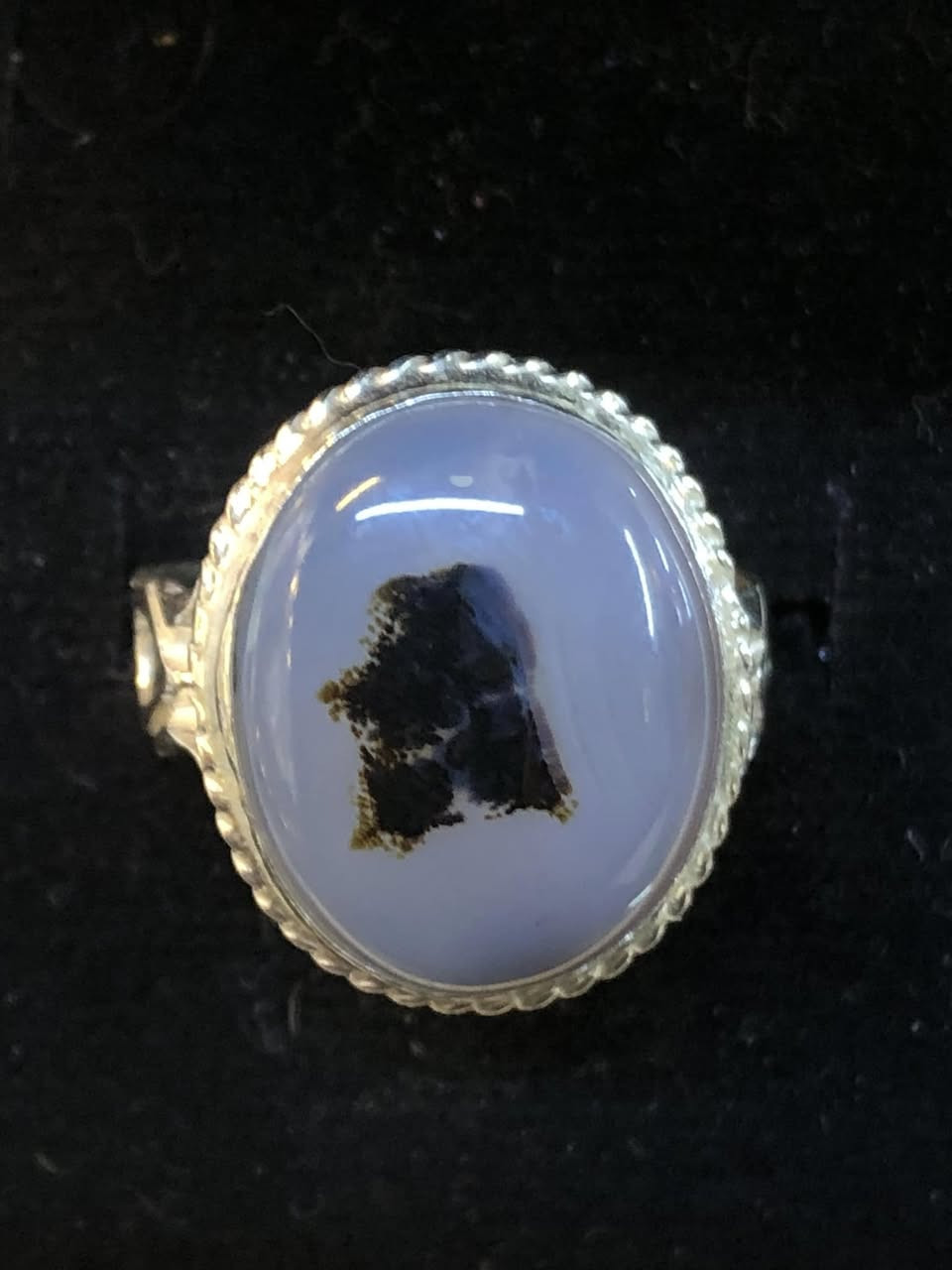 محبس فضة ٩٢٥ القياس ١٩ السعر ٢٥ الف


**إذا كنت صاحب هذا الإعلان وتريد حذفه لأي سبب، رجاءا أرسل رسالة إلى الدعم الفني**