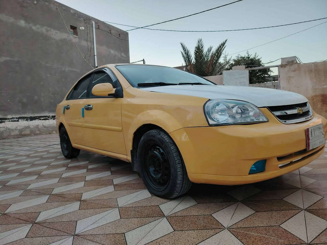 سلام عليكم اوبتره تكسي مديل 2010شركه عامه كير وحداديه وتبريد مكينه شرط مكانه السماوه الوركا *********** سعره 63  وبيهه مجال مصفره هيه وغرامات  مداور ثاني يوم
