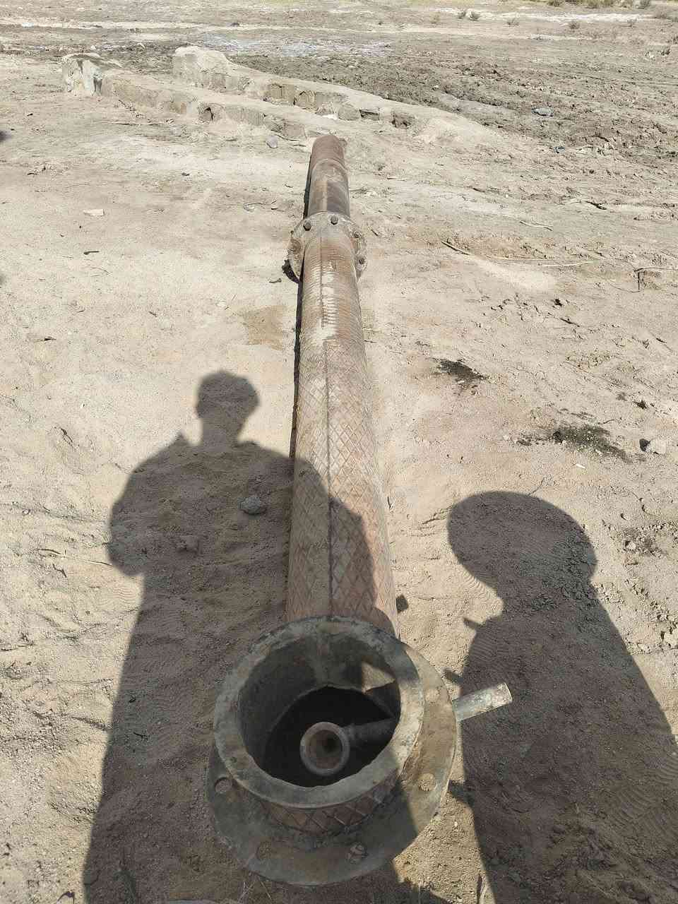 سلام عليكم خنزيره 8/10شرط شغل مكفوله مابيه شي مع بورياته 9متر ماي ولمذب 5متر مكان  الناصريه سيدخيل سعر 350وبيه مجال***********
