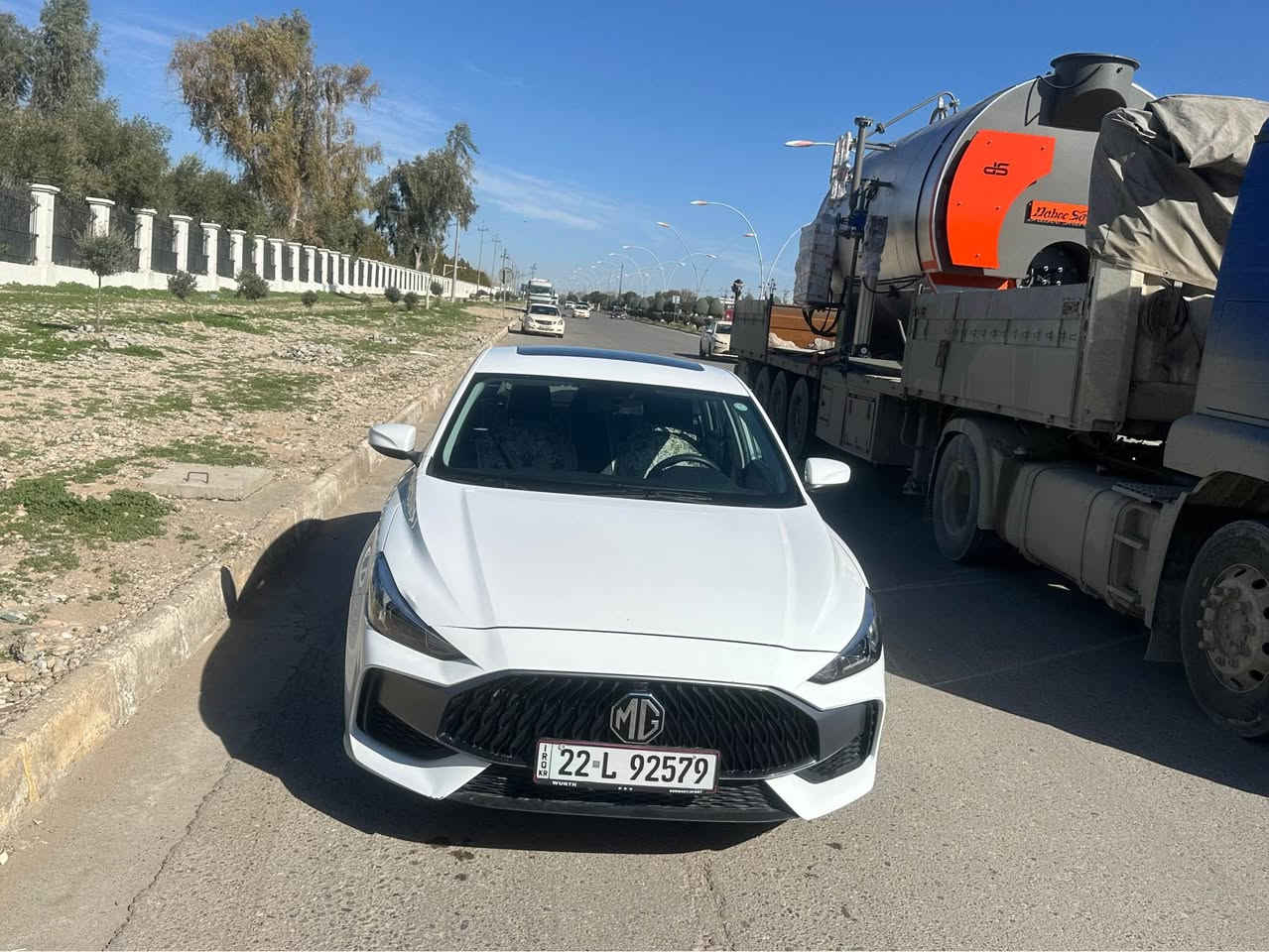 ئمجي جيتي ٢٠٢٤ 
سپي بفري 
٣٦ رؤيشتي
سبوغ سأرده كوت به شرت
***********
*********** أربيل, العراق
