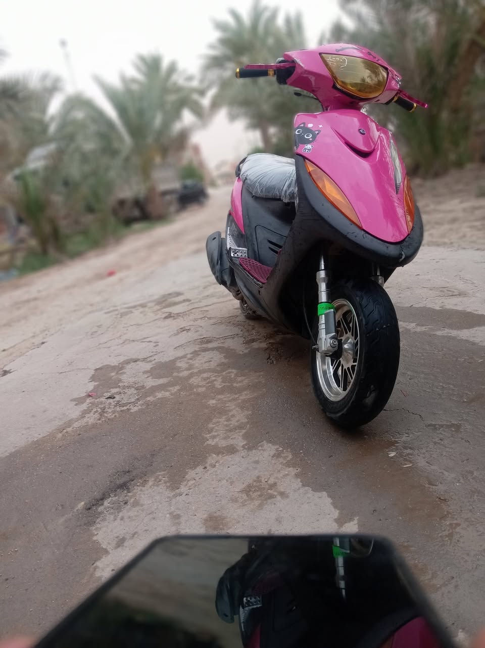 للبيع السعر خمسميه  وسبعين وبيه مجال قليل مكاني حله محاويل
*********** وبي بس وتساب
