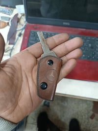 غطاء طارة • مرسيدس • جلد طبيعي