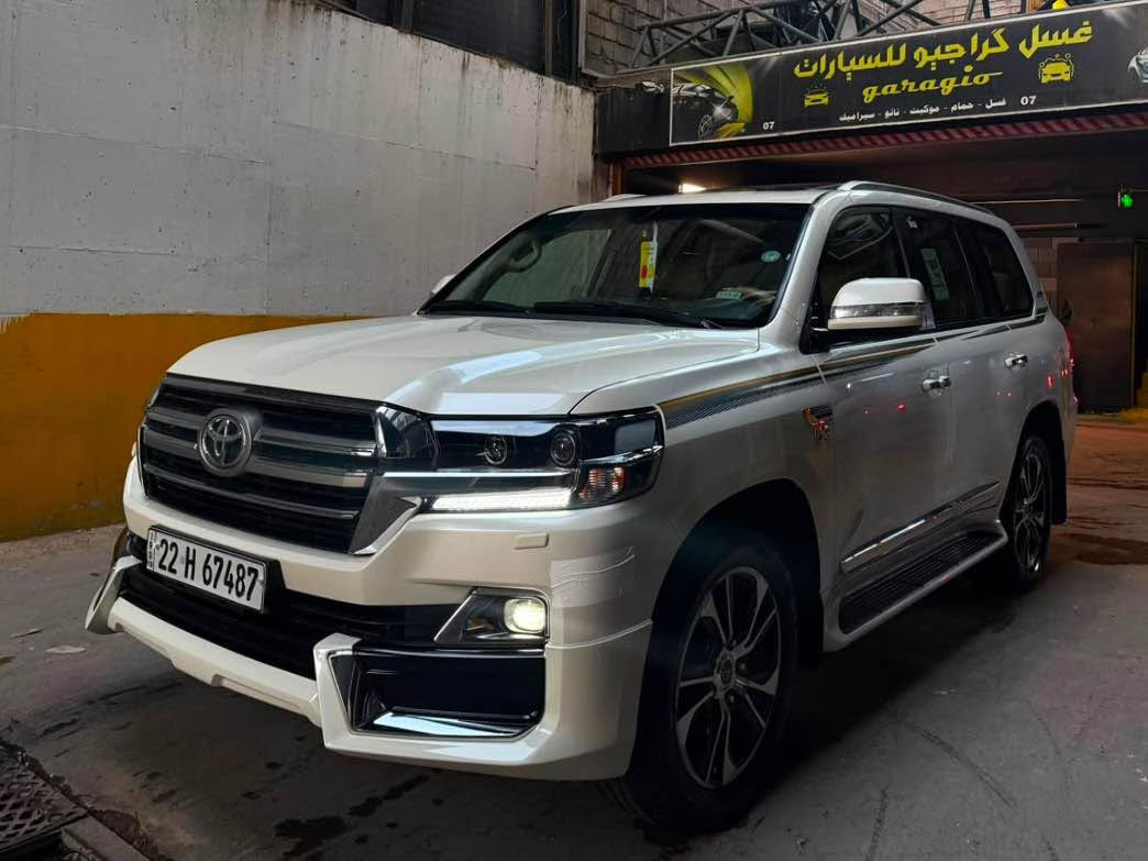 السلام عليكم 

لاندكروز 2019 VXR محرك 5.7 🇯🇵🇯🇵🇯🇵
كفاله من الصبغ والتبديل والحالوب 
ماشيه 110  الف كيلو 

فول مواصفات 
🛑 فتحه سلايت
🛑٣ شاشات 
🛑كشن سايق ٣ دكم 
🛑كشن جلد 
🛑 كاميرا 
وباقي مواصفات ال VXR 

سياره مكانها اربيل وفحص وهزه ورقم كله جديد 

بدون اي نقص 

السعر  515$ ورقه 💵 

العنوان: اربيل
☎️ *********** أربيل, العراق
