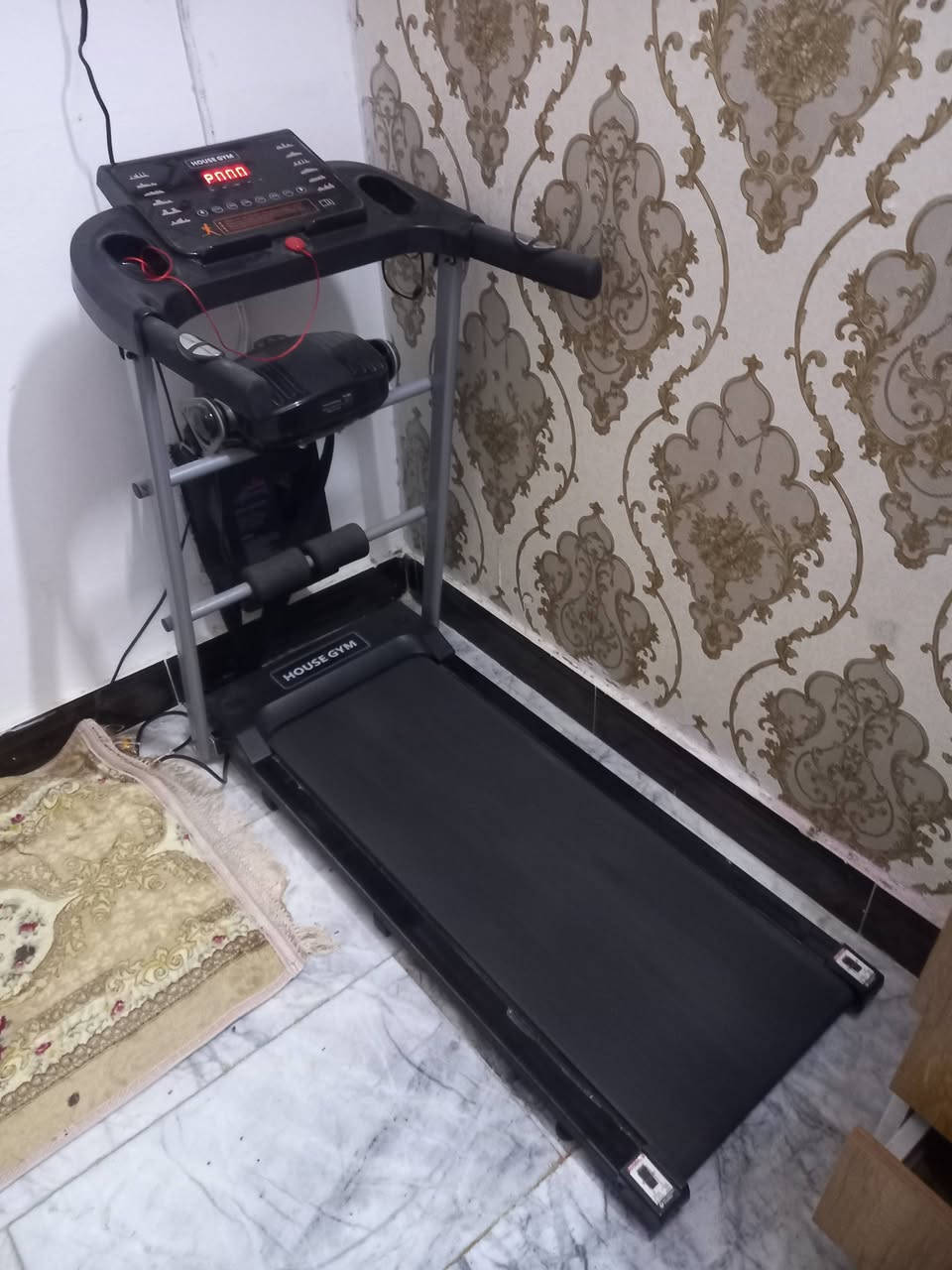 جهاز جري نظيف جدا للبيع وزن 200 كيلو مكان الديوانية قضاء سومر رقم الهاتف ***********
السعر 250
