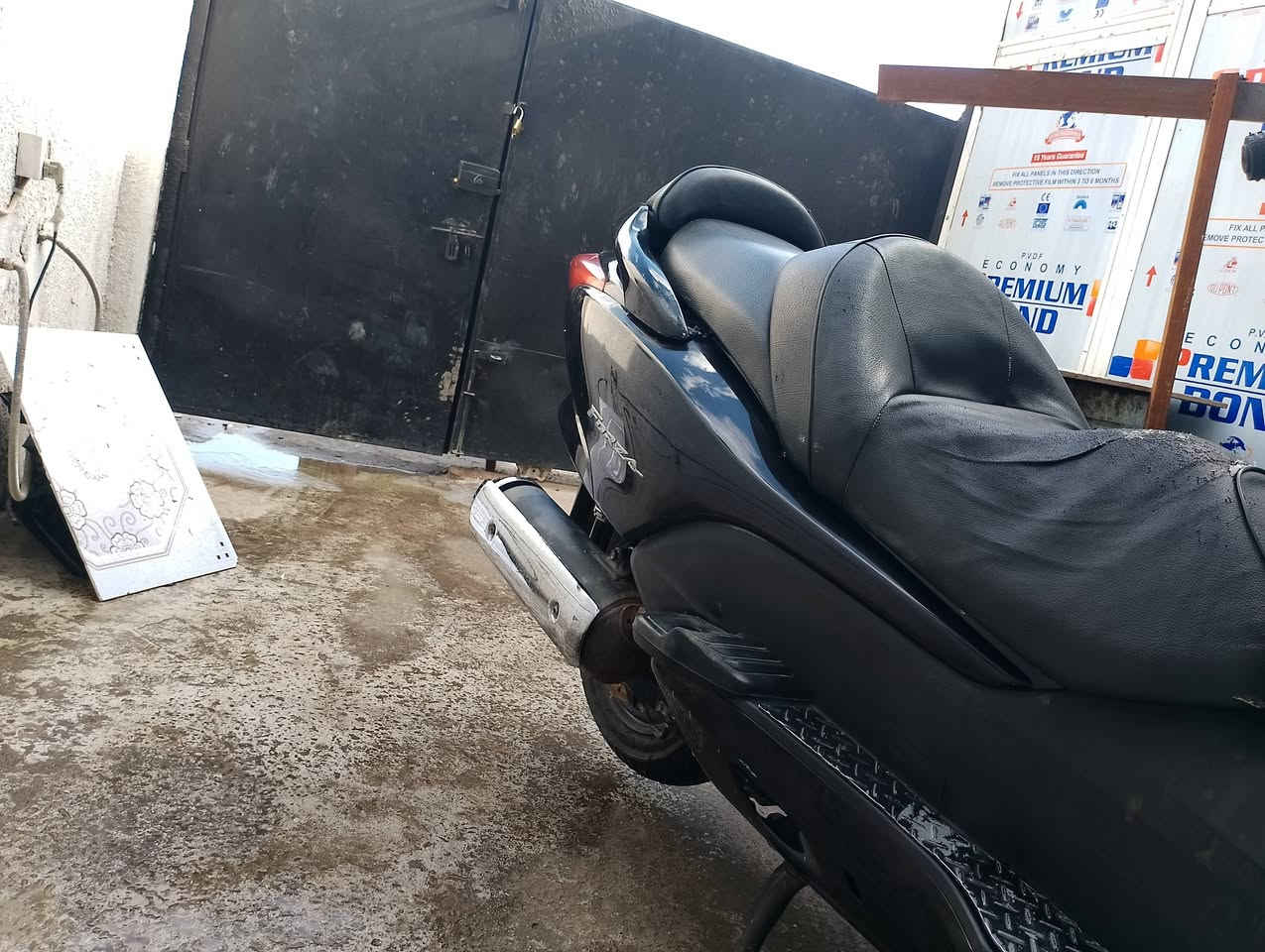 السلام عليكم دراجة فورزة 08 رمبة دراجة مال حاوية دراجة كفالة مكينة وكلجات جيب اقوة فيتر عندك وتعال دراجة كاملة مكملة  كفارات نضيفة مجرد خدوش شي بسيط شغالة من الطول للطول خذتهة قبل تقريبا 3 اشهر رمبة  ب1870   13$  من حسام النعيمي مال طالب مدرسة حاطهة ولاكحا  للبيع او الاستفسار  ***********
