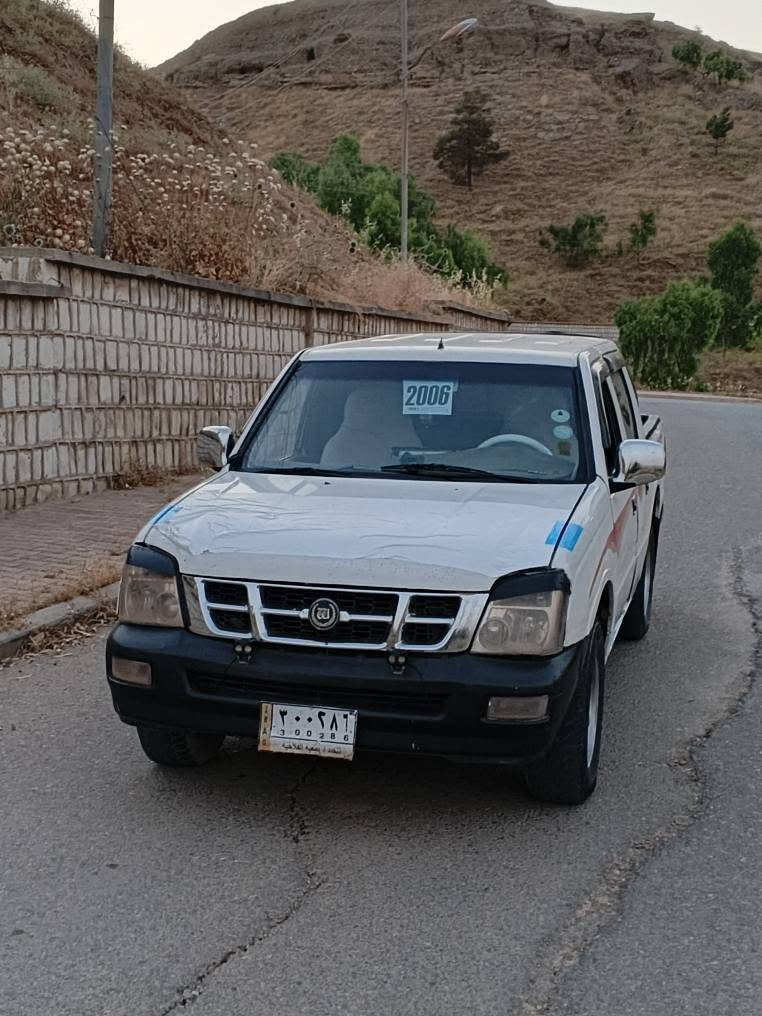 پیکاب گۆناو. مەکینە بەخ
گێرو مەکینەو ئەکسلی لۆک
بۆیاخی نیە دەعمو لێداری نیە
تەبرید. چرکەو گەڵای لێ فڕی دە 
چوار تایەی لۆک مەنەفێست فسفۆڕ
سعری خوار هەر هەموو بازاڕ 
24کەڵا
*********** كويسينجاك, أربيل
