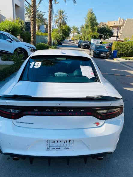 السلام عليكم جارجر موديل 19 اصل بيه قطعتي صبغ تو ويل ماشيه 84 حقيقي سياره كير ومكينه وصدر كله جديد رقم بغداد بسمي تحول ثاني سونر مرفق يوم مكان السياره بغداد السعر 177 وبيه مجال 
***********
