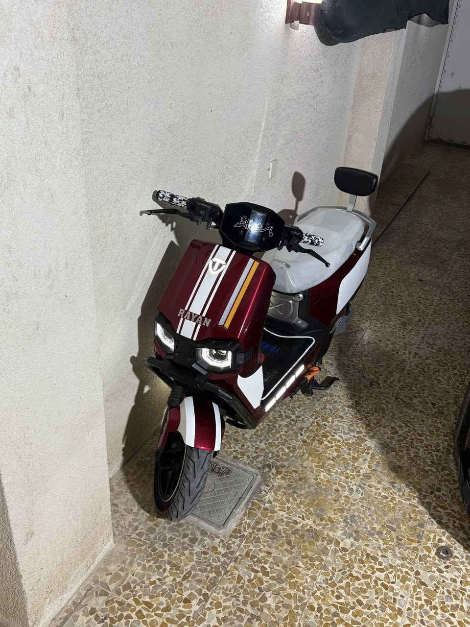 سعر 900 بي مجال 
لل تواصل ***********
