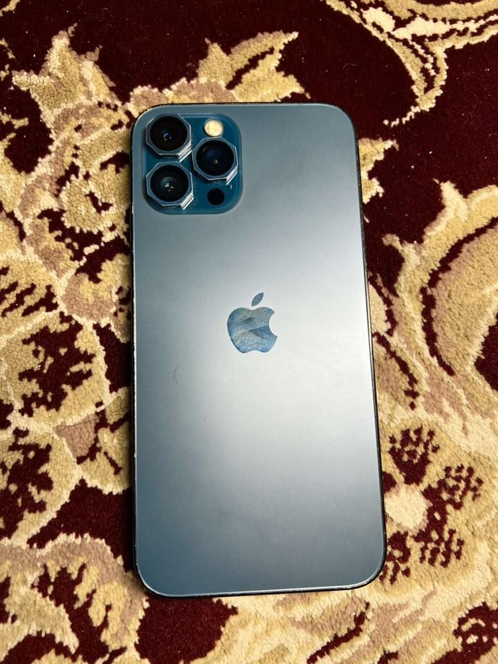 ايفون 12 برو ماكس ذاكره 256 بطاريه 100 جهاز نضيف كله شغال مبدل شاشه وبطاريه  فقط بصمه شغاله سعر 300 الف مكاني بغداد *********** بيع او مراواس؟

