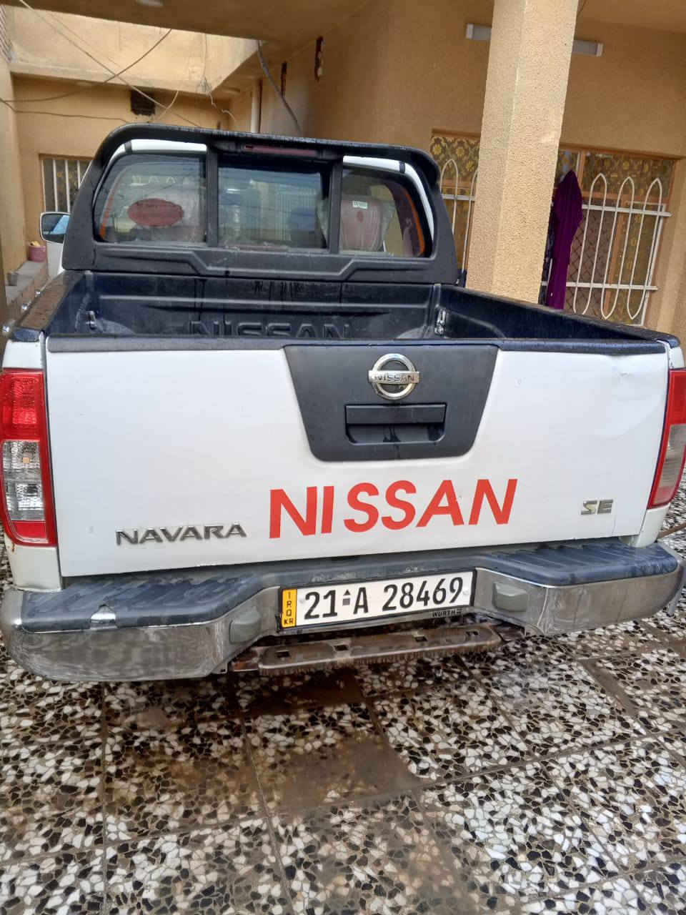 من رخصة الادمن
نيفارة 2009
رقم سليمانية تحويل ثاني يوم وكالة موجودة بسمي بيه بابين جهة السائق مبدل
السعر85بيه  مجال مكاني بغداد. 
***********
