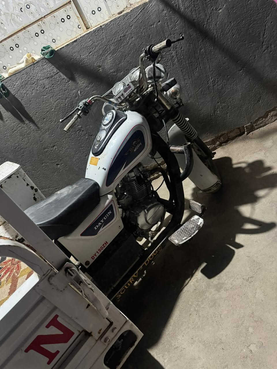 ستوته موديل 20 شاصي مكفول محرك جديد مامفتوح ضفيره جديده بيها نواقص قليله السعر 1650 وبيها مجال قليل مكان الشطره


**إذا كنت صاحب هذا الإعلان وتريد حذفه لأي سبب، رجاءا أرسل رسالة إلى الدعم الفني**