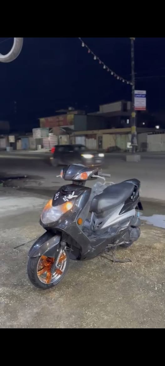 سكنس فحل نوزل
موديل 2011
دراجه خير من الله
تزويد 
دبلات أمامي 
دبلات خلفي
فج بريمبو صينيه اربع بساتم
كلجات رياضي اصلي
بك لايت شفاف لد
شاشه كوسو
بوشه 58 SD اصلي
السعر 950
مكاني كربلاء محطه سما كربلاء
***********
