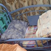 سرير • غرفة نوم