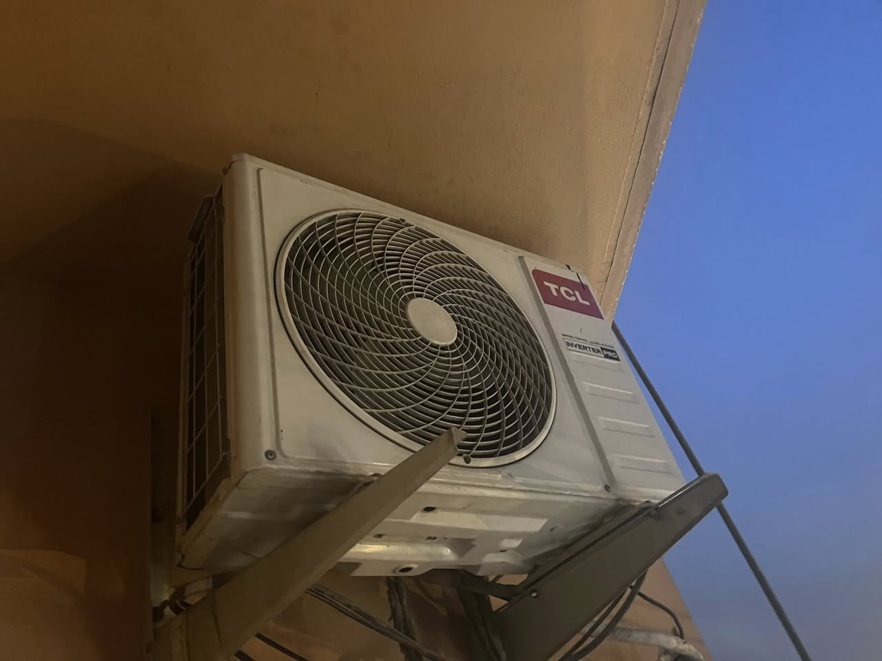 سبلت  واحد طن انفينتر شغال  نضيف ماخذته
750 الف 
واريده ب300 
مستعجل كلش عل بيعته


**إذا كنت صاحب هذا الإعلان وتريد حذفه لأي سبب، رجاءا أرسل رسالة إلى الدعم الفني**