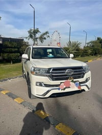 لاندكروزر ٢٠١٧ • ٦ سلندر • رقم اربيل