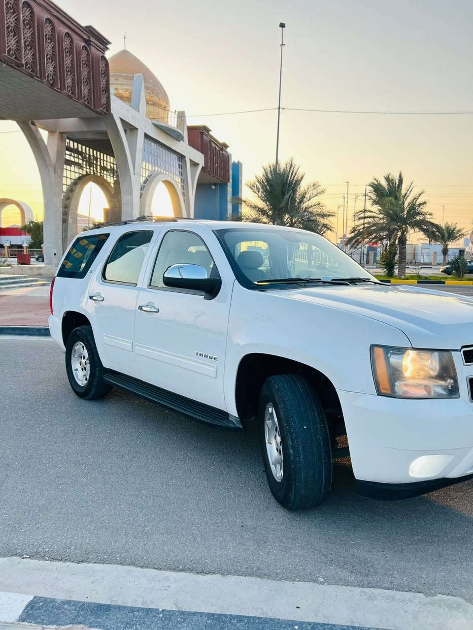 سلام عليكم تاهو 2011 ابيض LTصبغ وكاله مكفوله من دعاميه الدعاميه سياره نضيفه ادوات عليه رقم متومه شمالي بيه وكاله 110 وبيه مجال مكاني البصره مو شراي لا يتصل ***********
