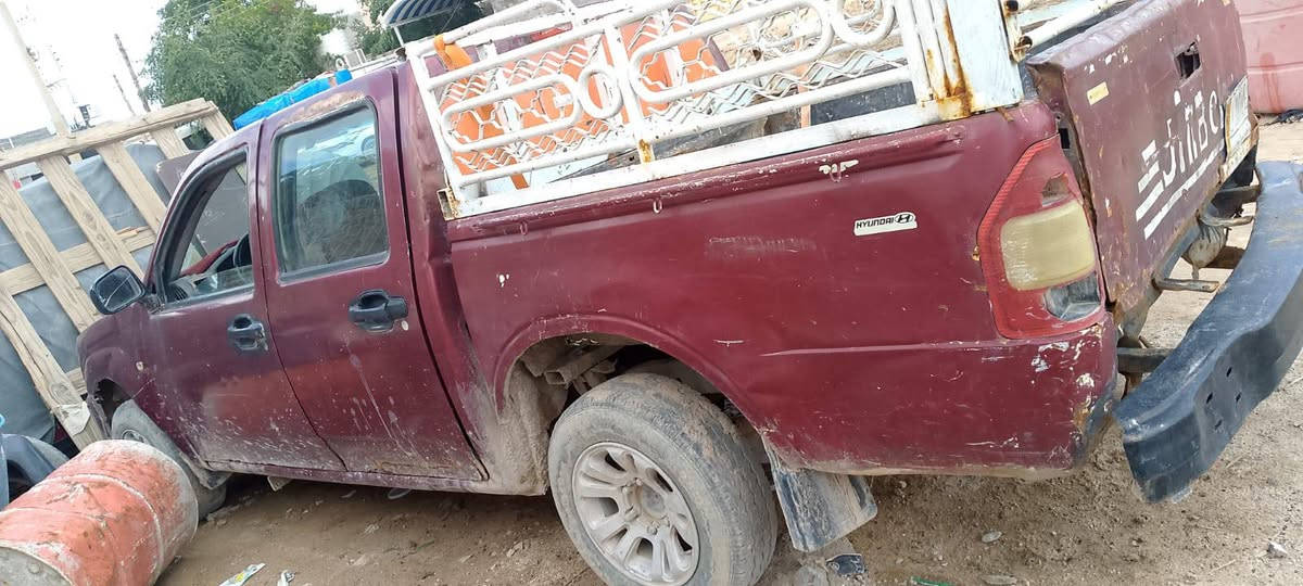 سلام عليكم
عندي سيارات بيكمات ثنين شغالات وشرط التراي 
وحده رقم بصره أليف تحويل 
وثانيه كلك ردت اصقطها ومالي خلك والله 
العنوان البصره الزبير
***********
السعر ع خاص بياع مستعجل 
الكلك 2014كارتون سياره سانك يونك كوري مشترك الماني
