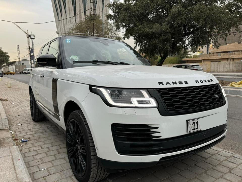 Range Rover Autobiography 2018
السلام عليكم ورحمة الله وبركاته 
‏Range Rover vouge autobiography  
الموديل / 2018 .
ابيض ، داخل احمر .
سلندر 8 سوبر جارج. 
اعلى المواصفات VIP. 
كشنات تحكم مساج ، تدفئة ، تبريد. 
شاشات خلفية. 
دوسات كهرباء. 
ابواب ٤ شفط. 
HUD عارض معلومات الزجاج الامامي. 
الرقم /  بغداد .
المسافة المقطوعة / ( 75 ميل ) . 
بدون حادث او ضربة. 
تفاصيل اخرى / حالة السيارة جيدة جدا بدون اي نقص ، السيارة داخلة سيرفس كامل + تخم تاير جديد
السعر / 55 الف دولار  . 
الموقع  / بغداد  .
للاستفسار على الرقم ادناه  :- 
*********** 📞
