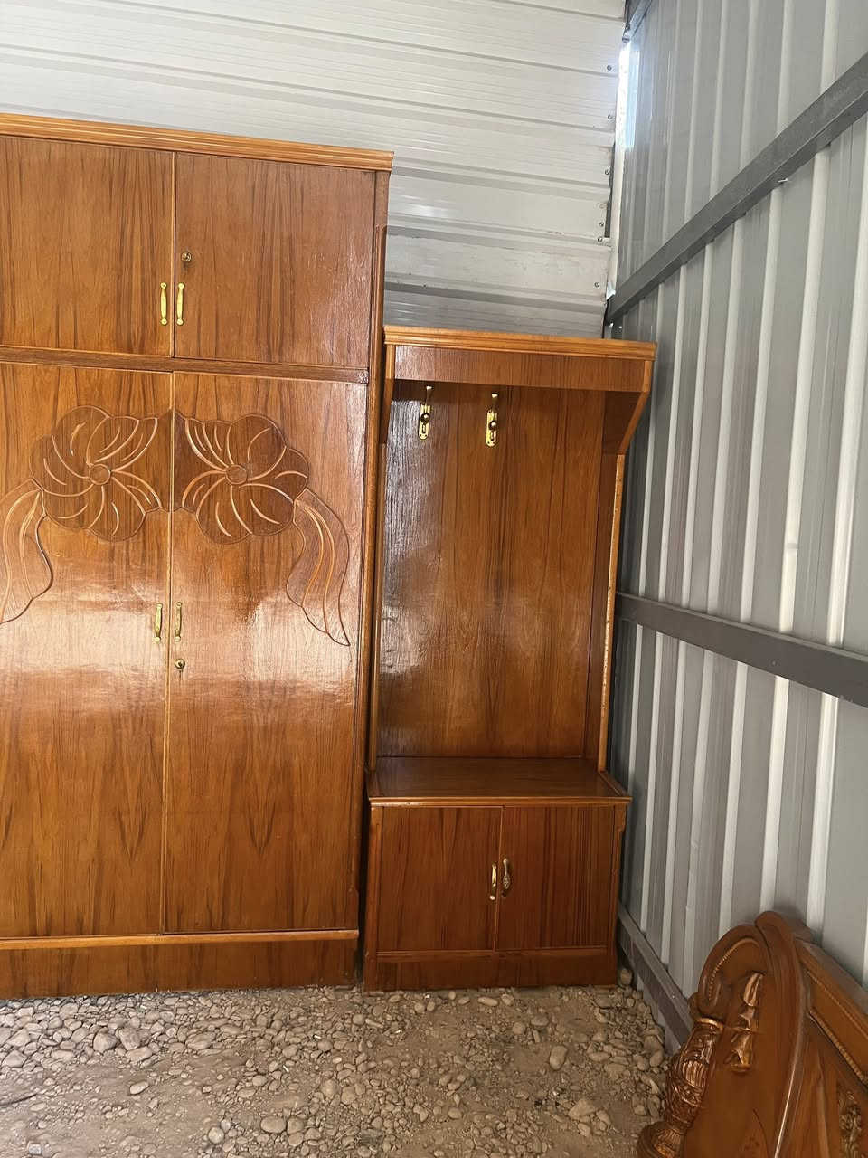 صاج داخل وخارج. للبيع العنوان كاطون الرحمه  للتواصل ***********
