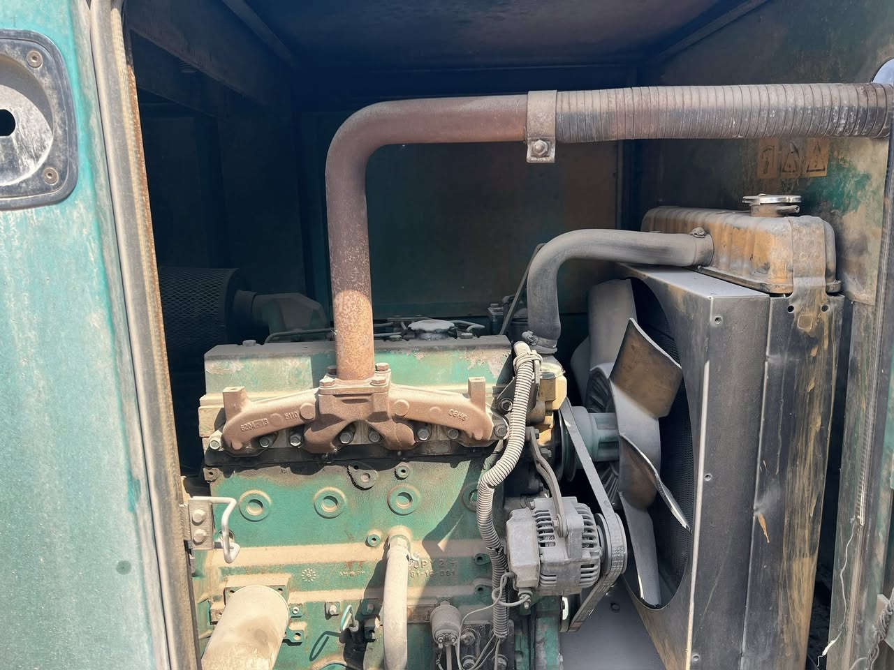 مولد كمنز اربعه بستم ٣٧ كي في راس توليد ستامفورد محرك مجفت   شغال نقصه تبديل چبنه  وراديتر تحتاج تبديل 
السعر ٣٧ ورقه بي مجال للاتصال ***********
