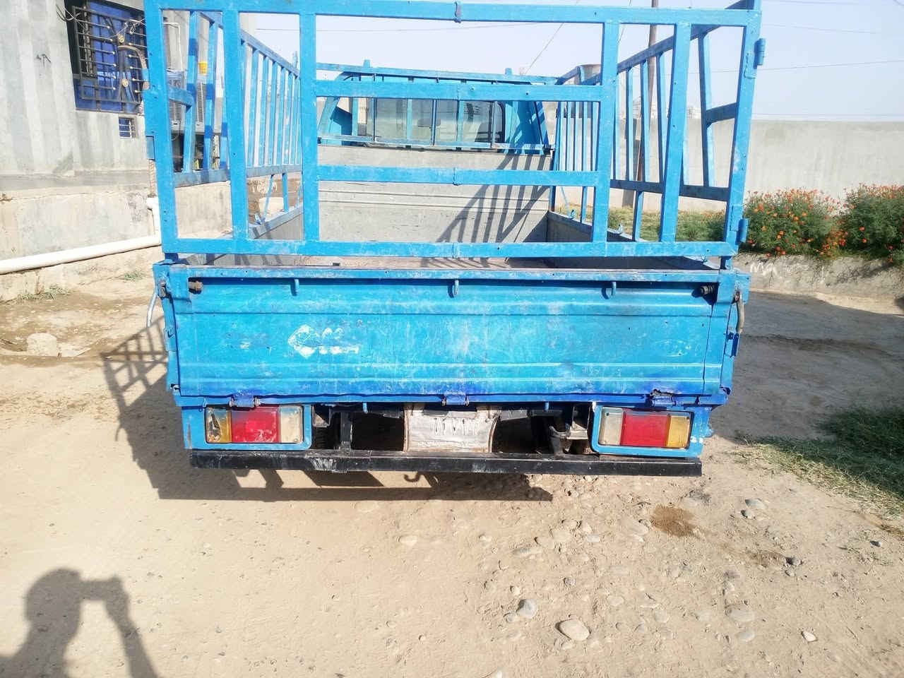 السلام عليكم كيه بنكو للبيع محرك وشاصي شرط اكسن شرط مابيها طخه كمركها مدفوع السعر 35   وبيها مجال للتواصل ***********
