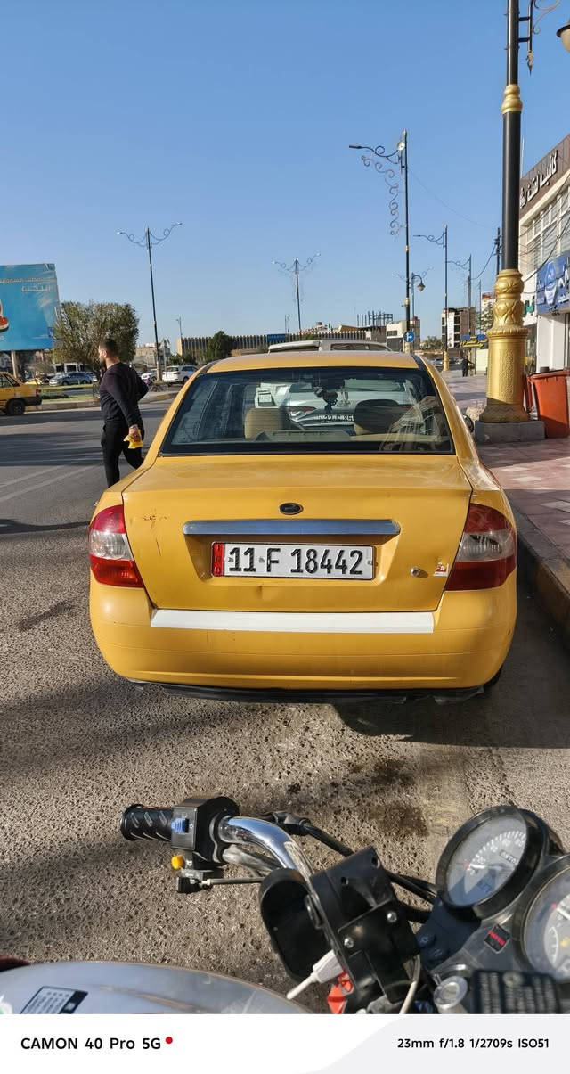 سلام عليكم طيبة موديل 2015 للبيع السيارة نضيفة بدون خياس تبريد ثلاجة وتدفئة تخم تاير جديد السعر 33 وبيه مجال قليل العنوان كربلاء حي الوفاء وراعيه ايضا بكربلاء للاستفسار ***********
