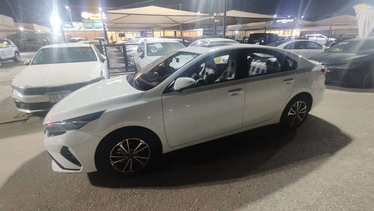 سلام عليكم 
K3 
كفاله عامه من كلشي 
ماشيه 17 الف 
موصفاته كشنات جلد شاشه جبيره حساسات محيطيه باقي مواصفات معروفه 
سعره 143 بيه مجال 

‭0771 861 0018‬ مكانه كربلاء كربلاء, العراق
