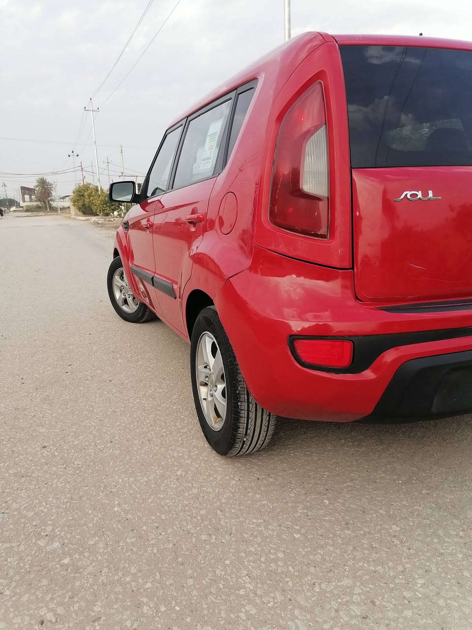 السلام عليكم صول موديل ٢٠١٣ أمريكي محرك ٢٠٠٠ دوش حدادية تبريد تخم تاير كله جديد حادثه بنيد وجاملغ بدون دواخل والباقي كفاله العنوان بابل المحاويل *********** السعر ٩٦ وبيه مجال
