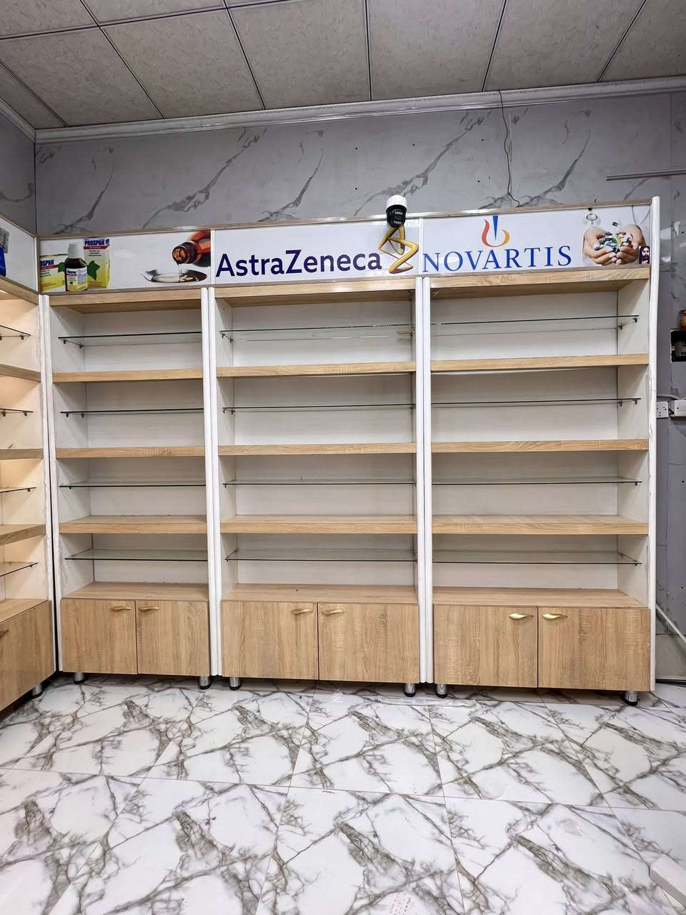 السلام عليكم 
ديكور صيدلية للبيع 
مستعمل استعمال بسيط
للاستفسار 

‭٠٧٨١ ٧١٢ ٥٥٩٠‬
