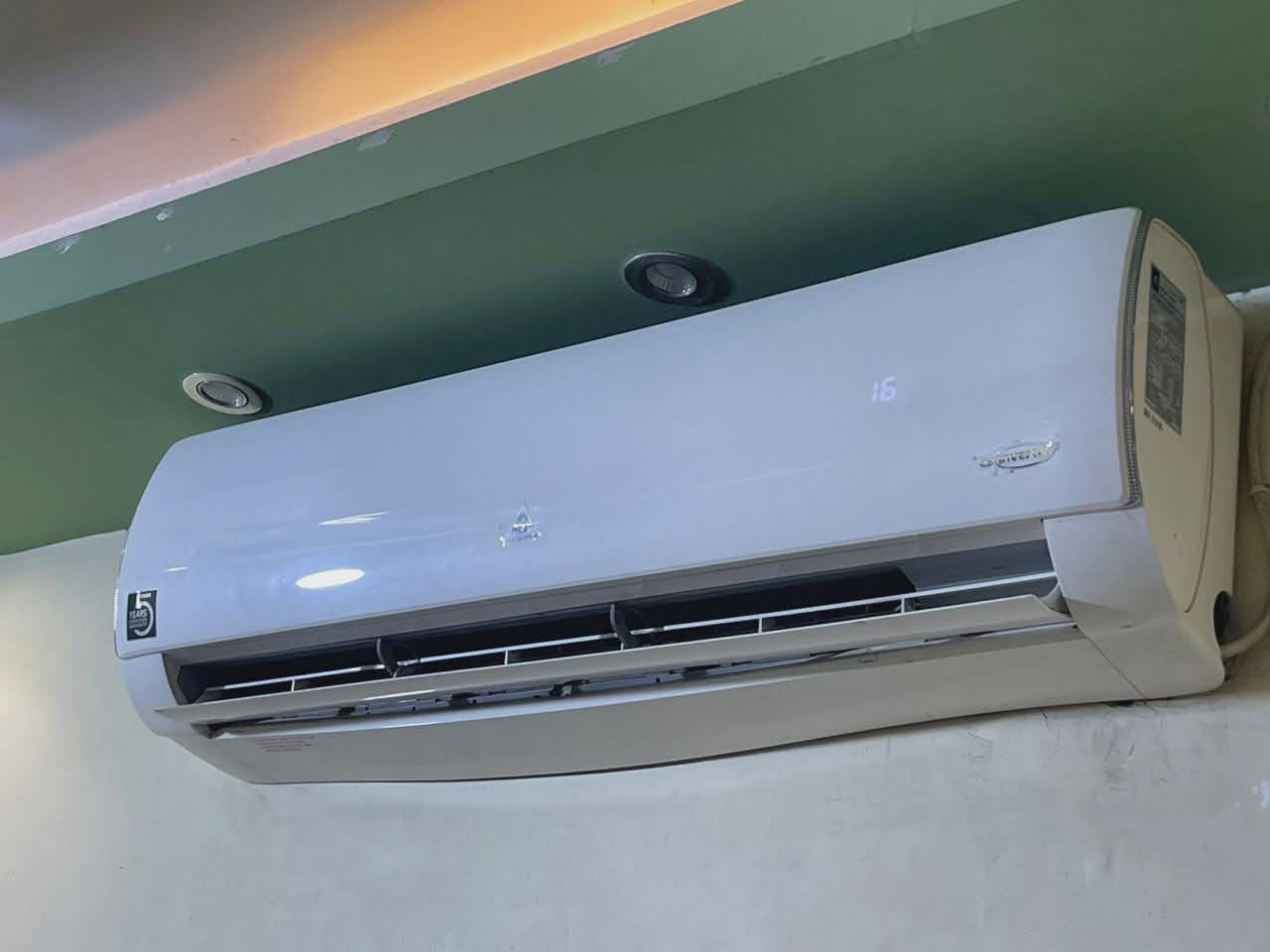سبلت الحافظ انفيرتر طنين غاز 410جهاز تجي تفحصه ما داخل تصليح
500 الف‏/////‪0770 571 8540‬‏
