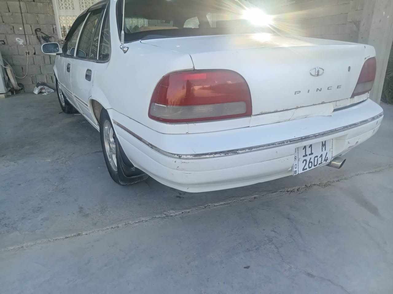 من رخصت الادمن للبيع دايو برنس فراشه ٩٦ رقم بغداد محرك مفتوح كير عادي مكفولات تخم تاير جديد غرفه نضيفه تبريد عاطل مكفوله من ضربه وكص سنويه عظم عاج جديده باسمي رقم انكليزي بغداد للاستفسار الاتصال على *********** مكاني واسط الزبيديه السعر ٢٨ ورقه

