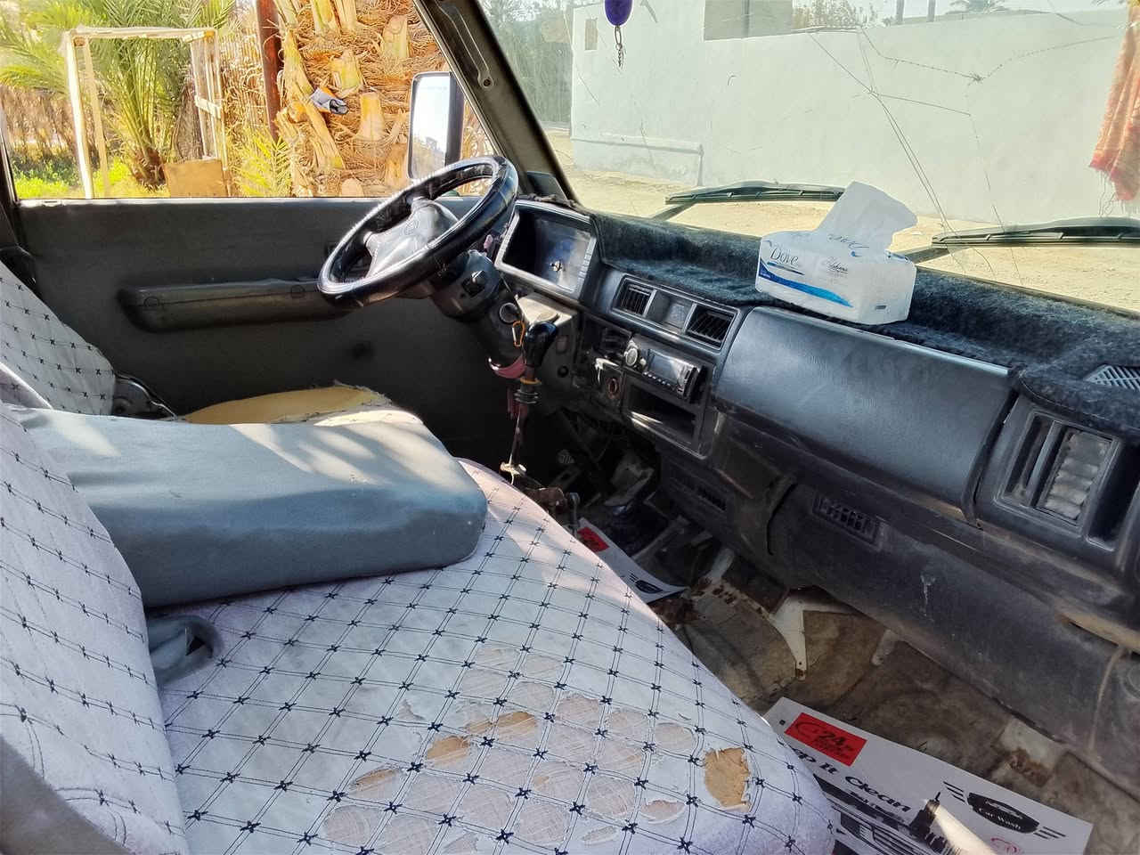 سلام عليكم 
كيه بنكو للبيع موديل ٩٦ رقم بغداد بأسمي مشروع وطني سنوية ٢٠٢٧/٩/٢١ تنهي مكفولة كير محرك اكسن شاصي ورقم شاصي واضح مكينه شرط لا تبخير ولا تنقيص تخم تاير كامل قبل 
سبوع سياره بس صفاحيات شويه بيه خياس والدوسات بيه شبر 
مكاني بغداد عويريج قرب مخابز باب الاغا 
السعر اتصل وبيك خير ودلل 
مكلف بالنشر 
***********
